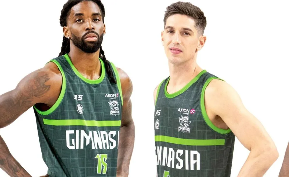 Gimnasia de Comodoro Rivadavia presentó la camiseta y plantel para la temporada