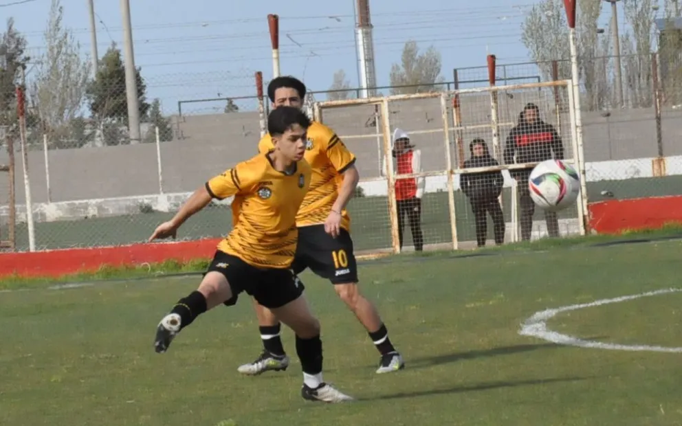 Rada Tilly se alejó un poco más de la línea de promoción