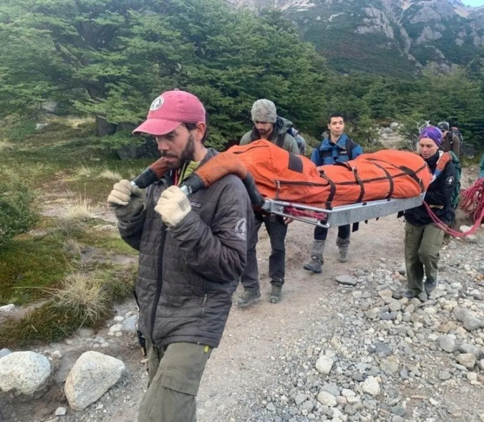 Difícil rescate de turista fracturada en cercanías de El Chaltén