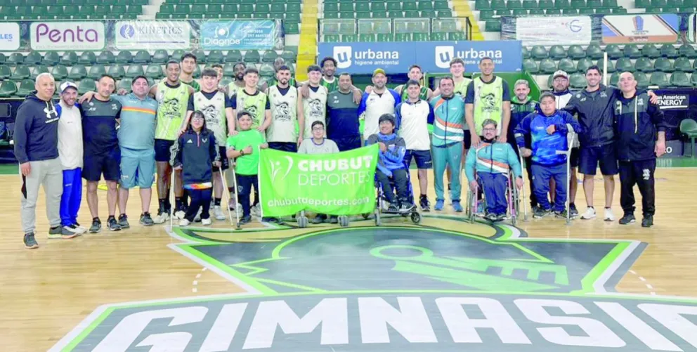 Concentración de básquetbol sobre silla de ruedas de los Juegos Chubutenses
