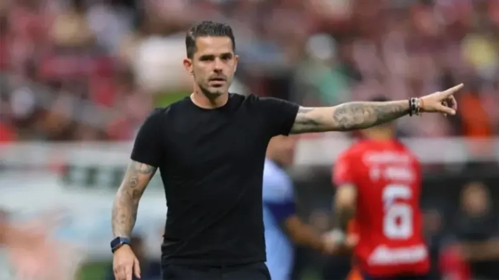 Gago inicia su ciclo como DT de Boca