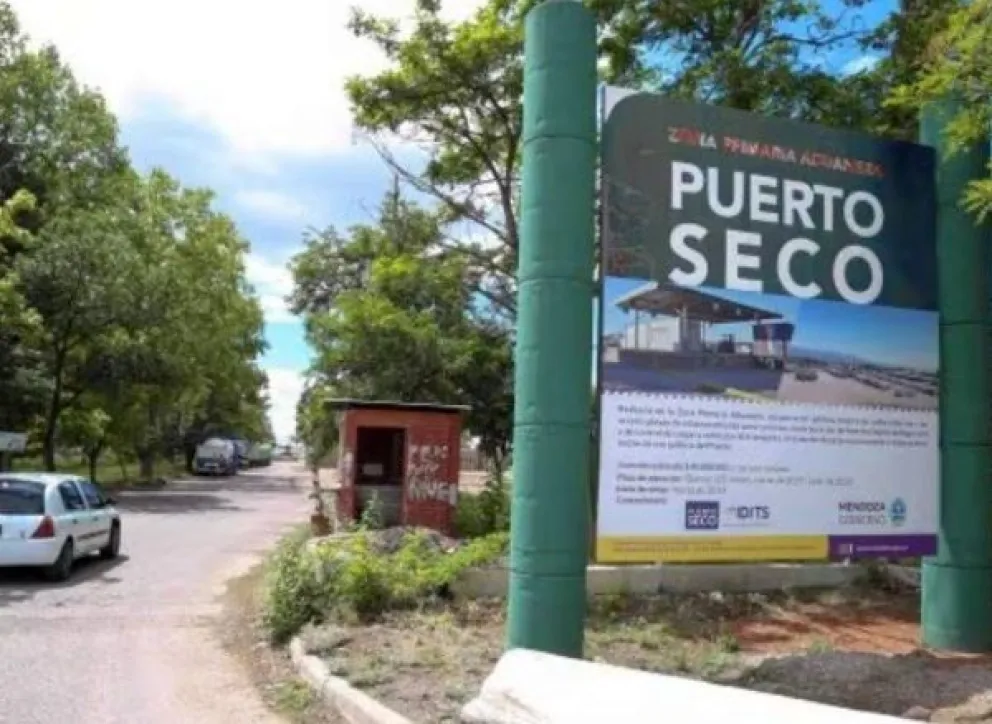 Horror en Mendoza: Hallaron tirada al lado de una ruta a una mujer desnuda a la que le habían amputado una pierna