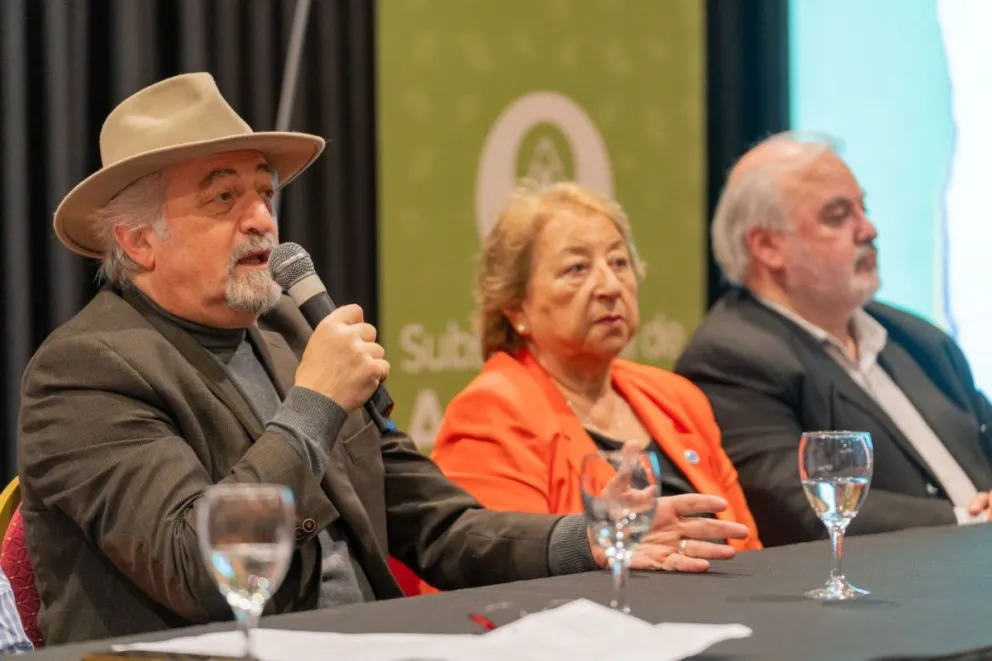 El intendente dejó inaugurada la Segunda Masterclass Ambiental en Comodoro Rivadavia