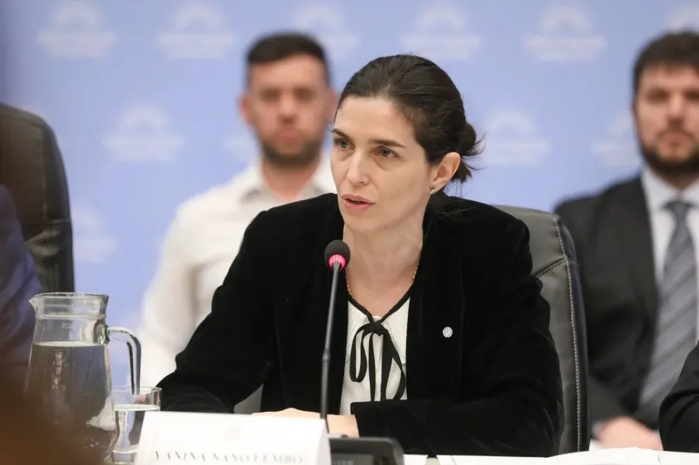 El Gobierno defiende el aumento de la Tarjeta Alimentar y la AUAH para "garantizar la canasta básica alimentaria"