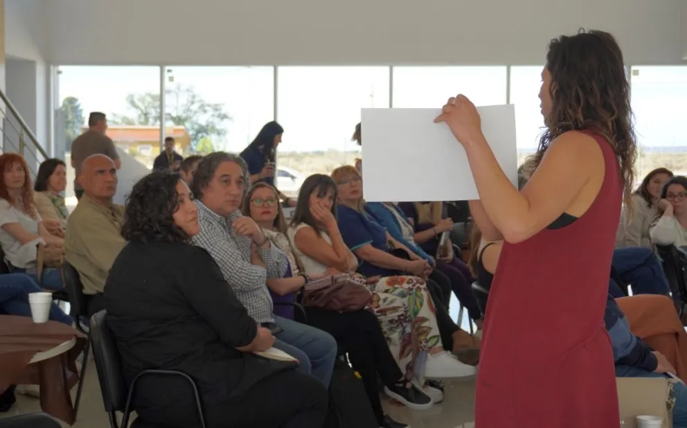 Trelew: Provincia presentó los resultados del estudio de opinión sobre el sistema de salud