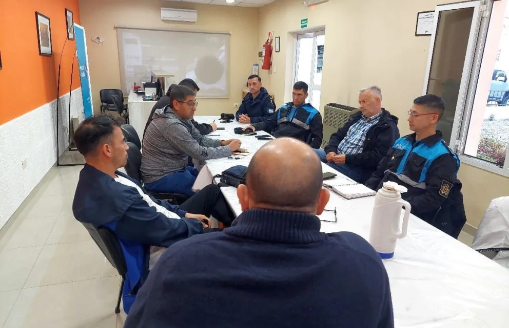 Rawson: La Cámara de Comercio se reunió con Policía y Municipio para planificar la temporada de verano