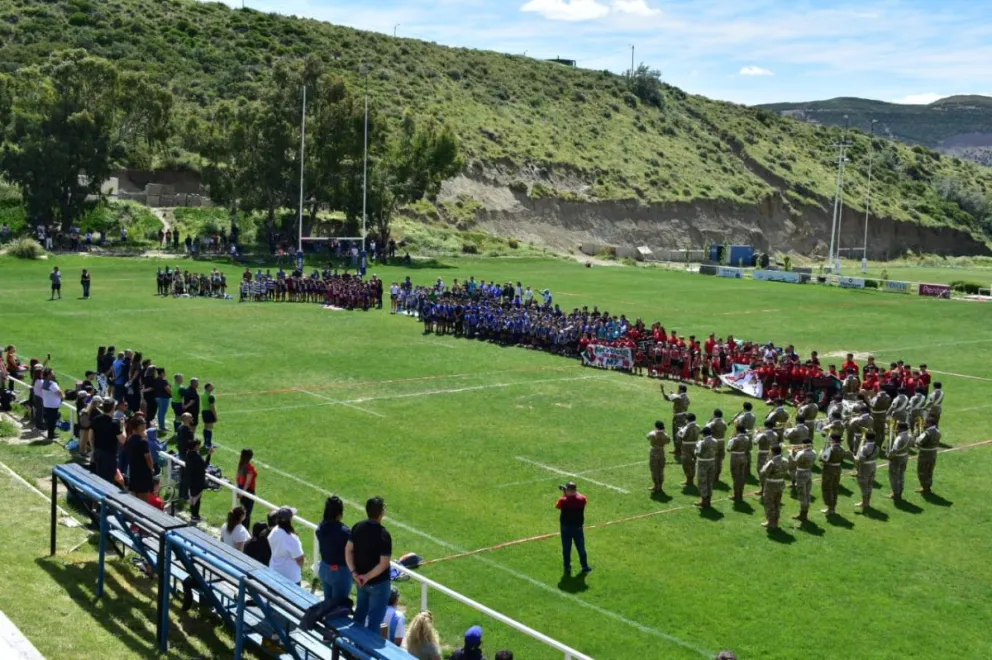 Calafate RC: Anfitrión del 9º Regional Nocturno infantil de Rugby y Hockey