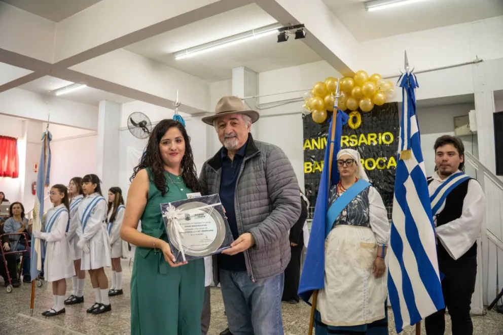 Othar acompañó el 60° aniversario de barrio Roca y destacó su rol dentro de la comunidad