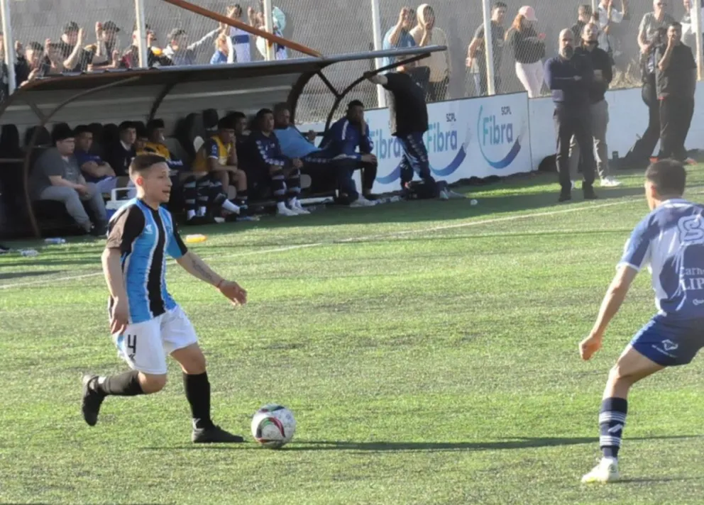 Saavedra le ganó a Palazzo con un cierre de buen fútbol