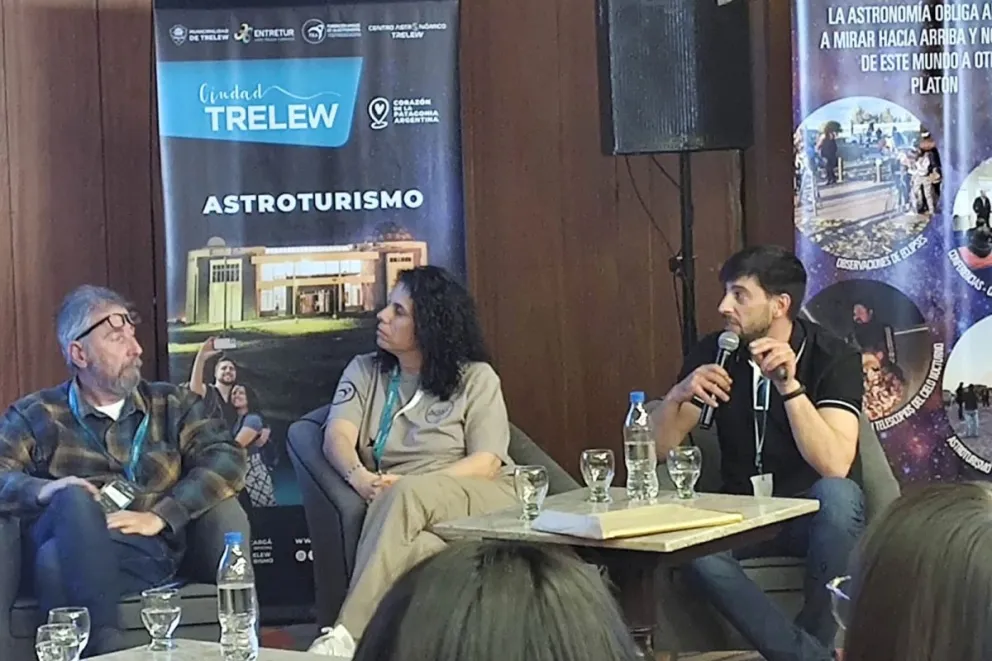 Becario de Chubut presentó su tesis doctoral basada en el turismo científico en la Provincia