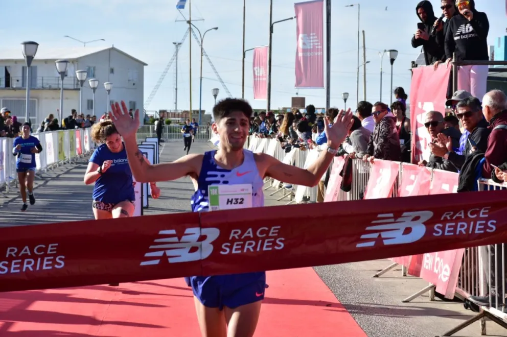 Eulalio “Coco” Muñoz y Claudia Arbe se quedaron con los 10k de la New Balance
