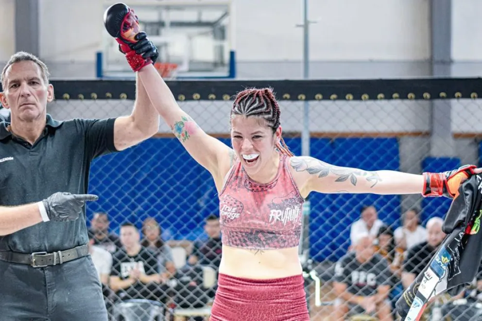 Marlene Balbuena ganó en su debut en el Samurai Fight House