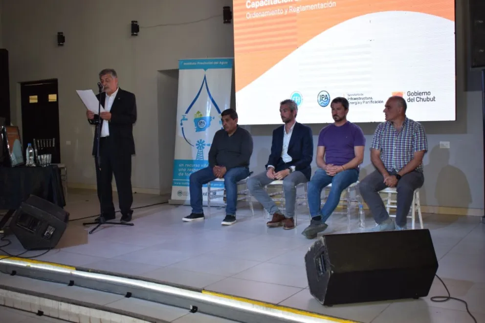 En Trelew se realizan las “Jornadas de Capacitación sobre Líneas de Ribera y Riesgo Hídrico” 