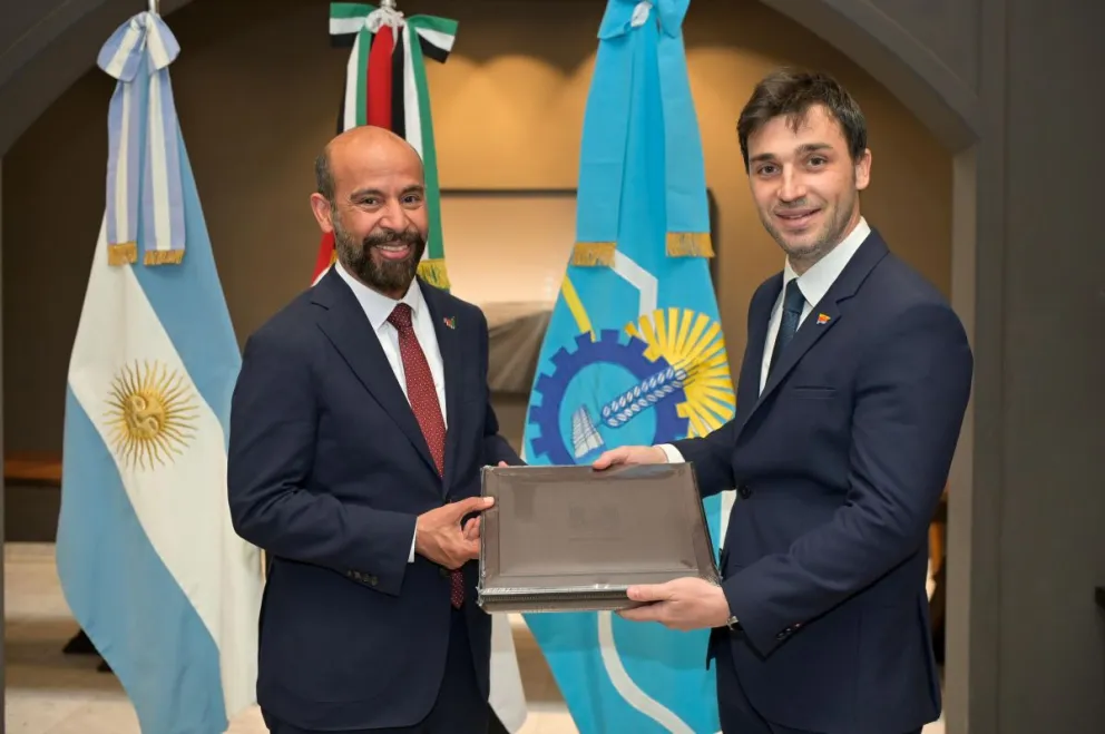 Torres se reunió con el embajador de Emiratos Árabes Unidos: "En Chubut hay seguridad jurídica y una matriz fiscal amigable para quienes vengan a invertir"