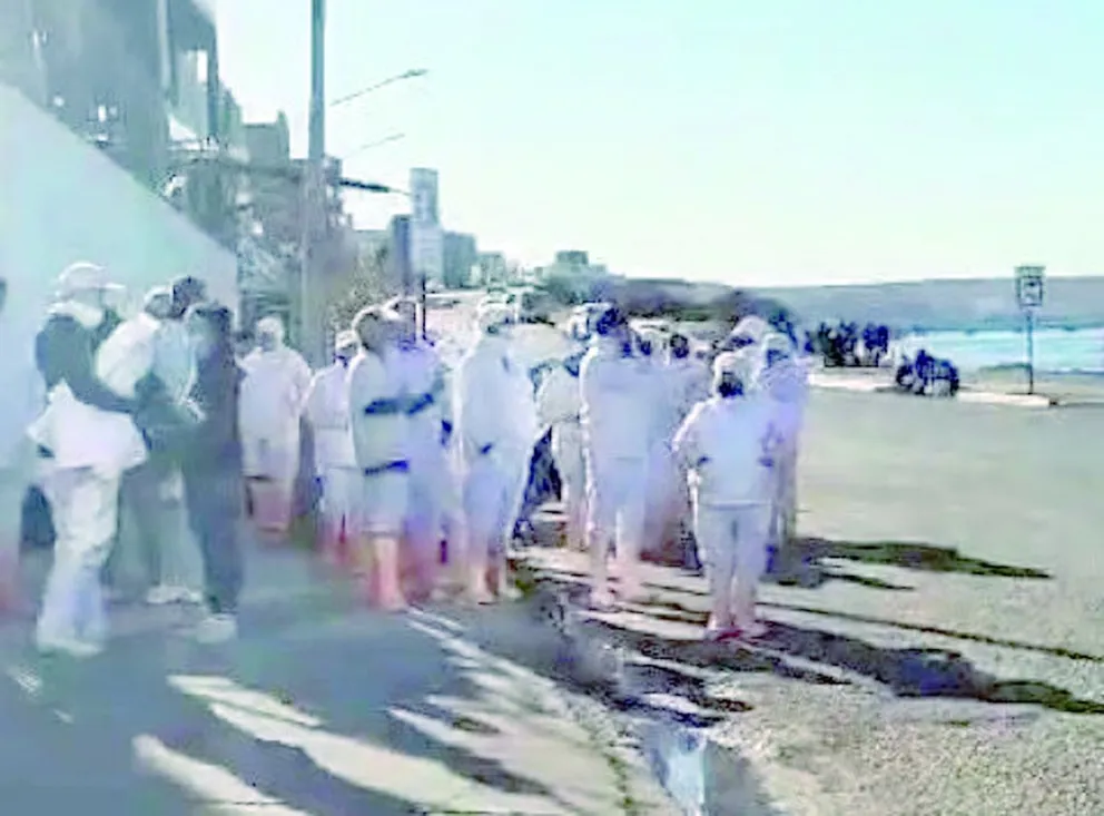 Escape de amoníaco provocó temor y evacuaciones en una pesquera de Madryn