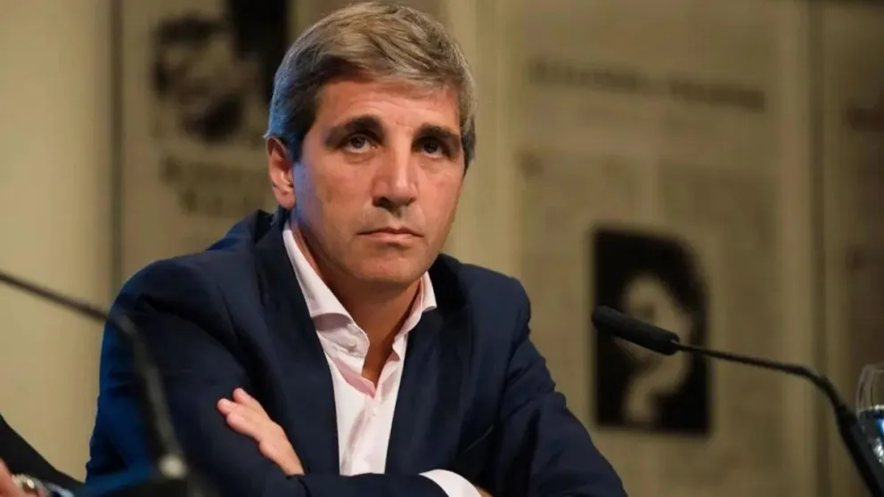 El Gobierno impulsa un canje voluntario de deuda para postergar vencimientos hasta 2026