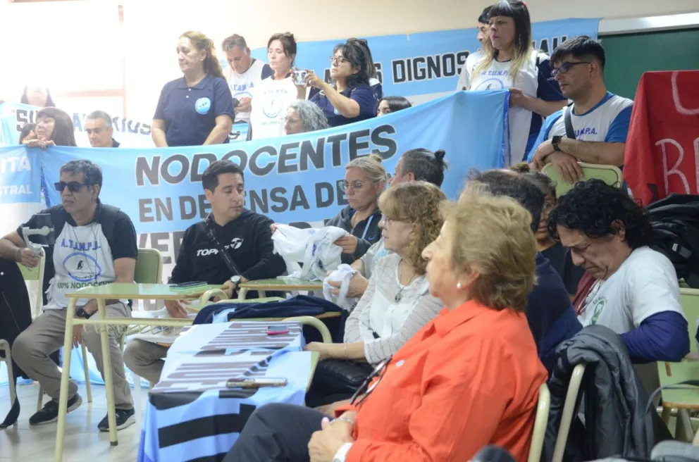 Las universidades de la Patagonia Sur visibilizan las problemáticas que afectan a las universidades públicas