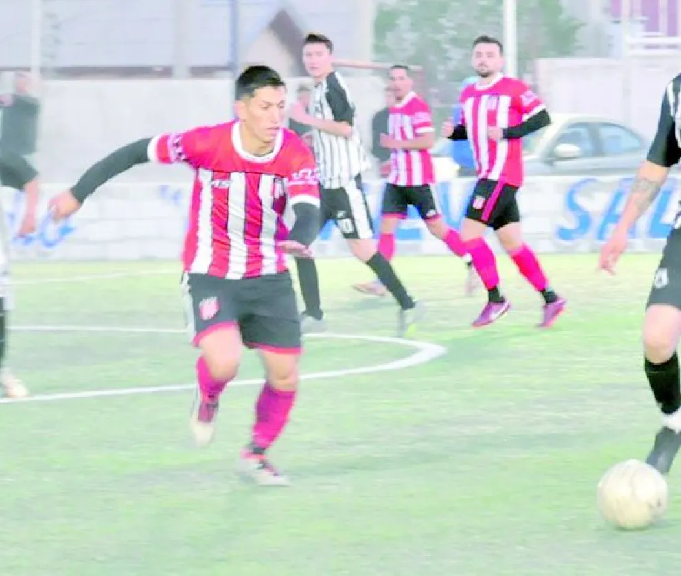 Comodoro FC y Ameghino, cumplen con la tercera