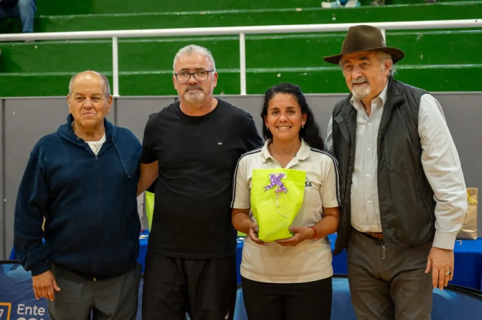 Quedó inaugurado el Campeonato argentino de clubes de Hockey Sub 14 y Sub 16 en Comodoro Rivadavia