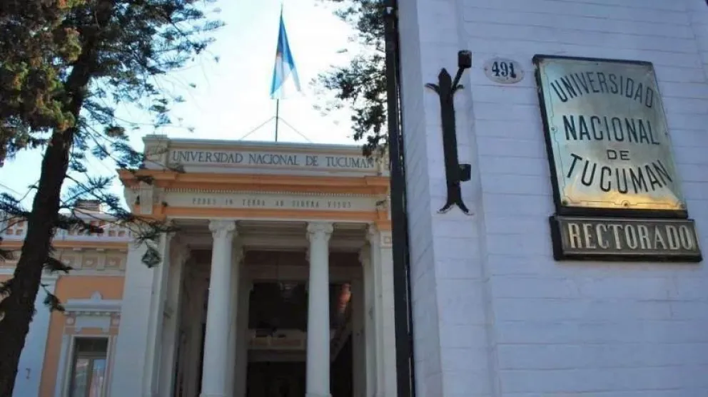 Tucumán: Un profesor universitario fue denunciado por aprobar a alumnos a cambio de favores sexuales o dinero