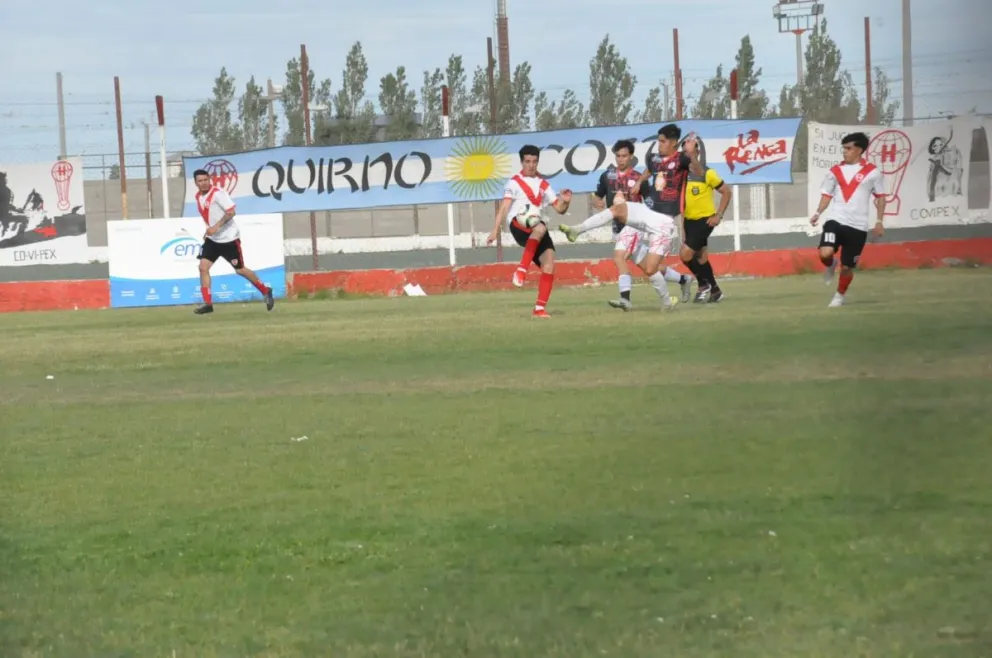 Gran punto de Sarmiento ante Huracán