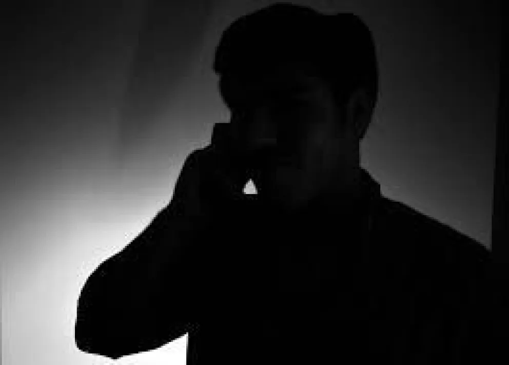 Lo obligaron a hacer transferencias amenazándolo con tirotear su domicilio