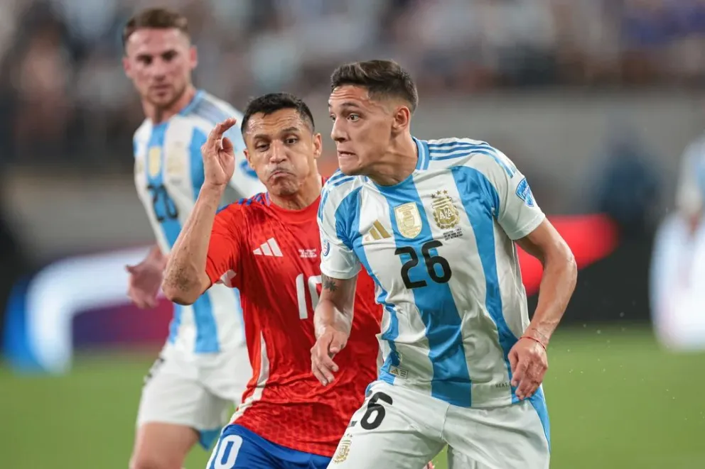 Otra baja en la Selección, se lesionó Nahuel Molina