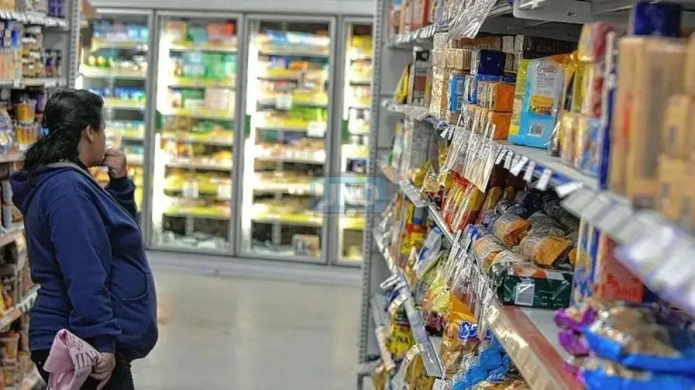 El consumo volvió a marcar una dura caída en los sectores populares