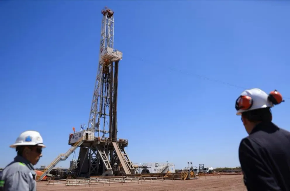 Pese a las diferencias, los gobiernos de Milei y Lula firmaron un acuerdo para que el gas de Vaca Muerta llegue a Brasil