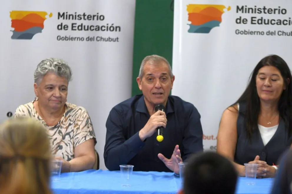 El ministro Punta recibió a gremios y sectores productivos