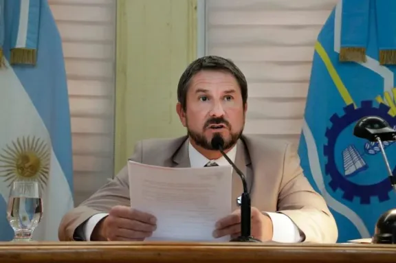 El intendente de Trelew se refirió a las tarifas de la Cooperativa