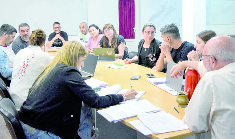 El proyecto “Ficha Limpia” para vecinales comenzó a ser analizado en el Concejo