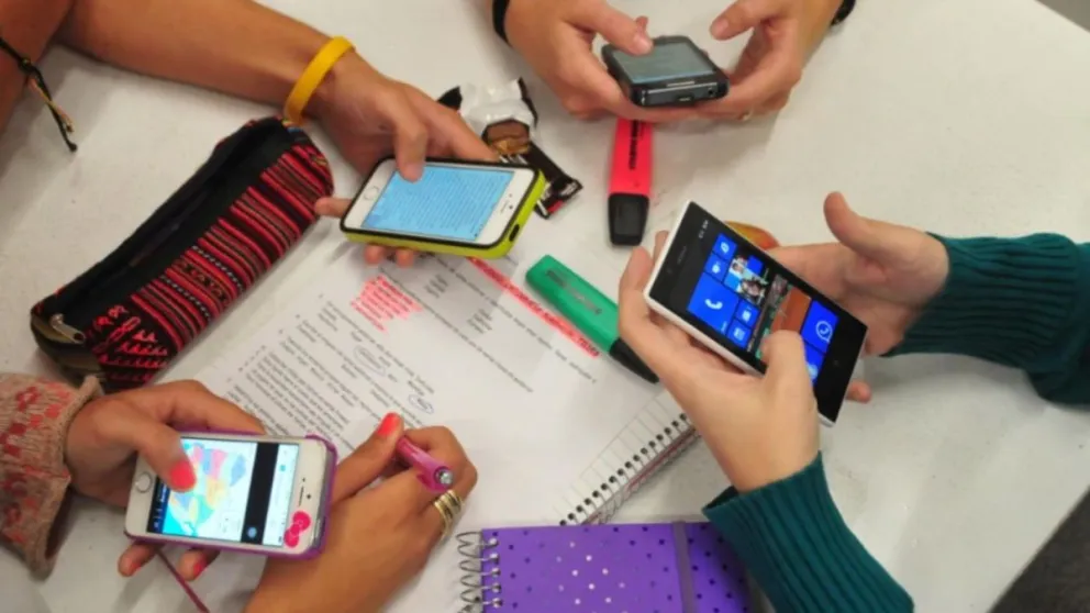 Ludopatía digital adolescente: Que están haciendo las provincias para frenar esta epidemia