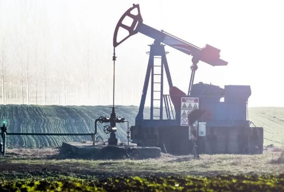 Petróleo y cosecha marcan las diferencias regionales en la recuperación económica