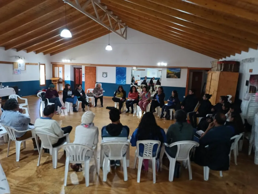Provincia continúa reforzando el trabajo de prevención y abordaje de la problemática del suicidio
