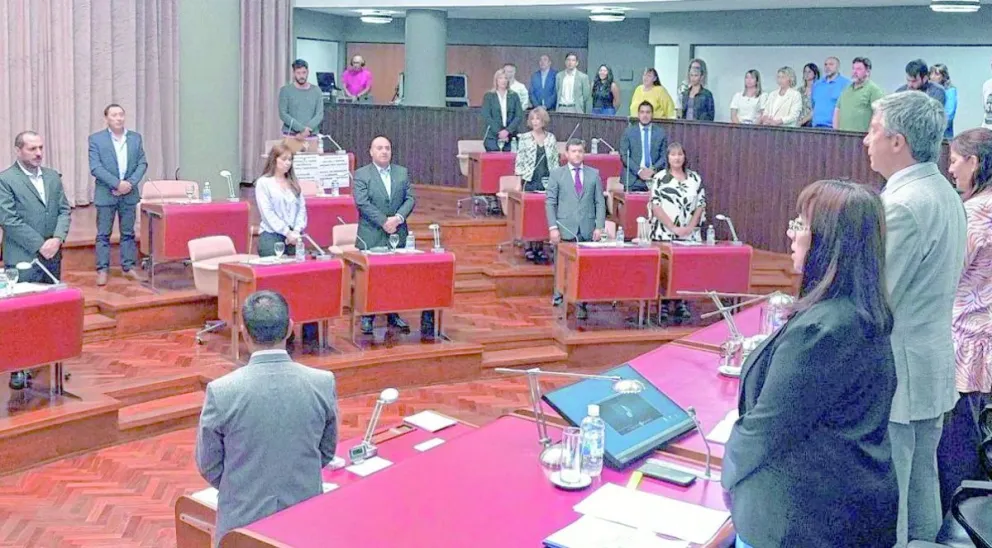 Mañana se aprueba el Código Electoral de Chubut que  contempla, entre otras cosas, la boleta única de papel