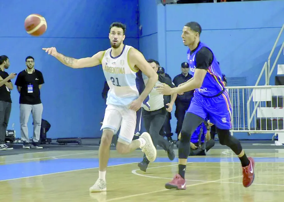 La Selección argentina enfrenta a Colombia en Mar del Plata