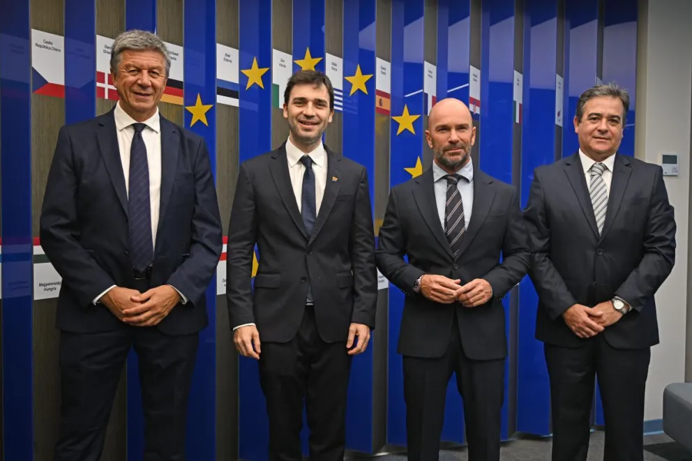 Torres presentó la Agenda de Desarrollo de Chubut ante la Unión Europea: "Para crecer, Argentina debe mirar hacia el sur"