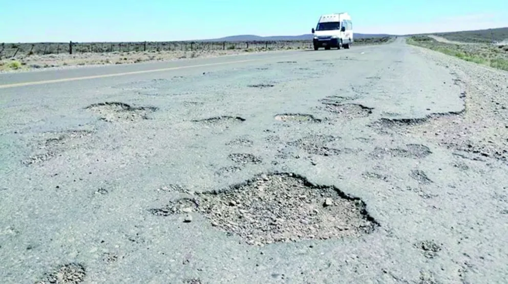 Terenzi: “La situación con las rutas en Chubut es de emergencia”