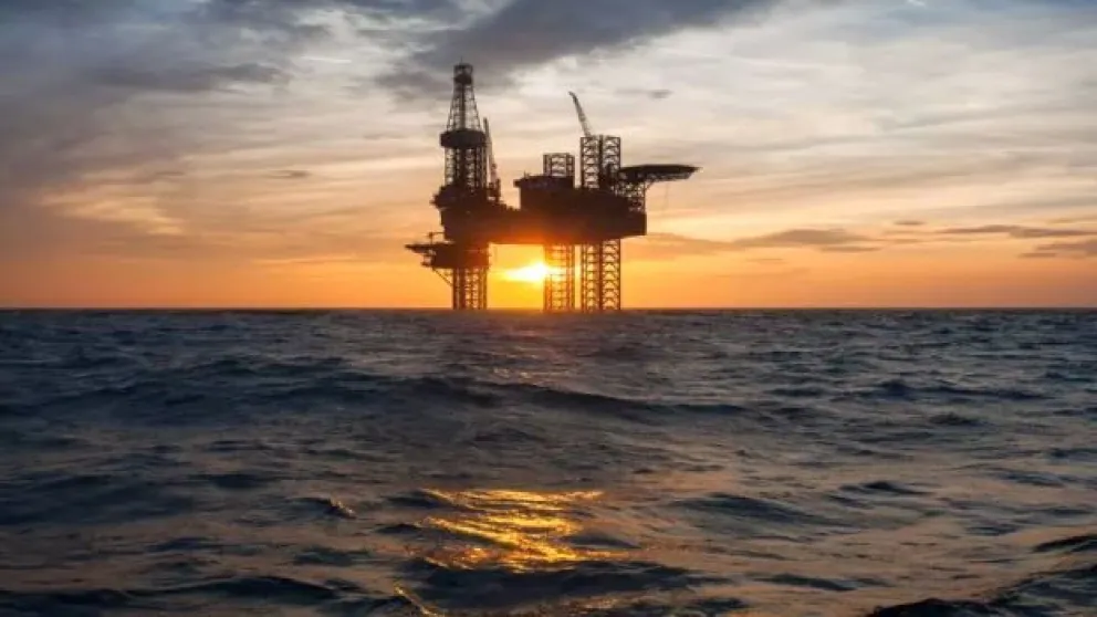 En Surinam, el Gobierno compartirá las regalías petroleras con los ciudadanos: Pagará 750 dólares a cada uno