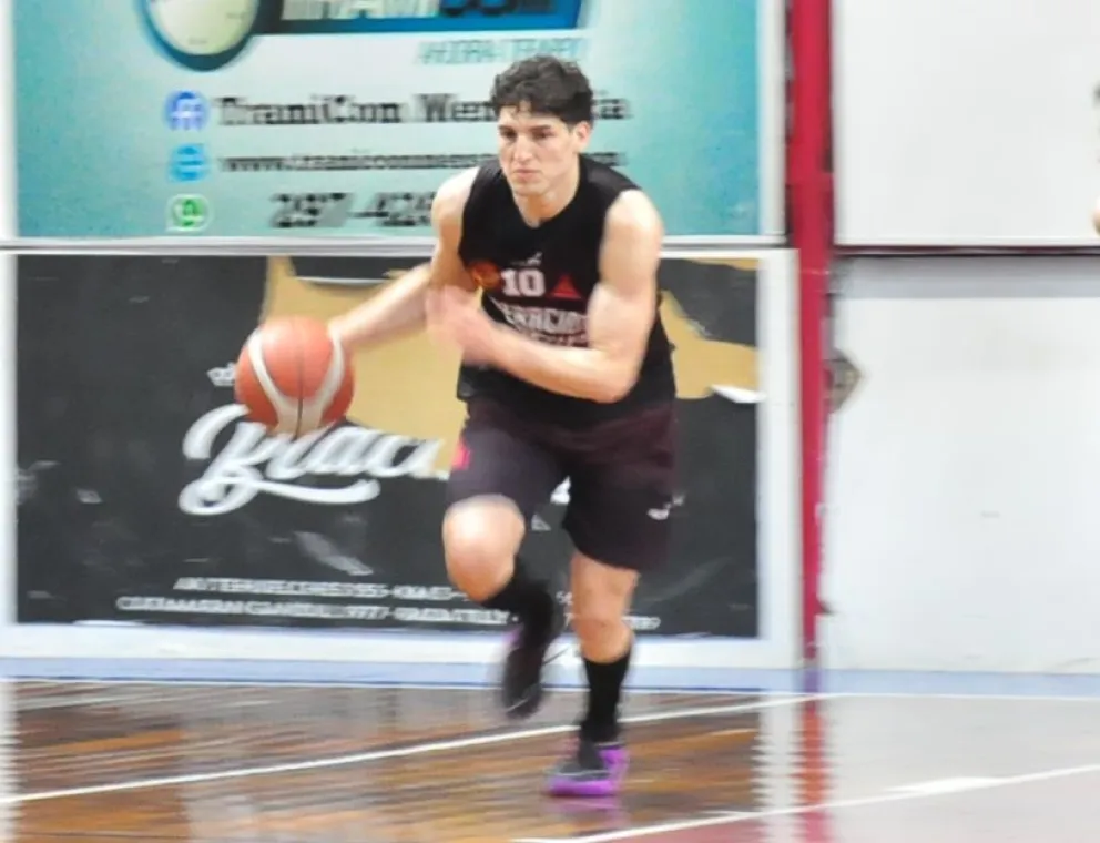 Federación y Náutico siguen jugando en Madryn