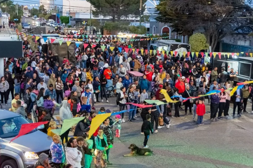 Continúa la convocatoria para Food Trucks en la 2° edición de la Fiesta de la Hamburguesa de Rawson 