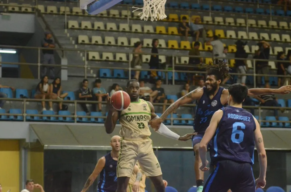 Básquetbol. Gimnasia ganó en Formosa