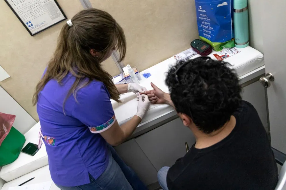 Exitosa “Noche de los testeos” para la prevención del VIH