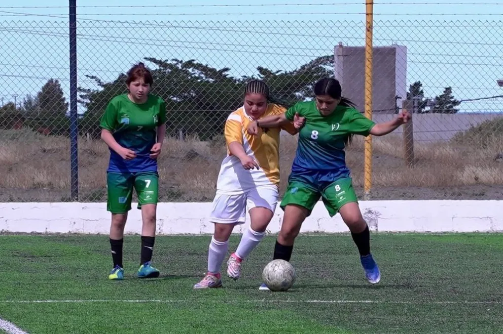 Triunfos de Comodoro en femenino y masculino
