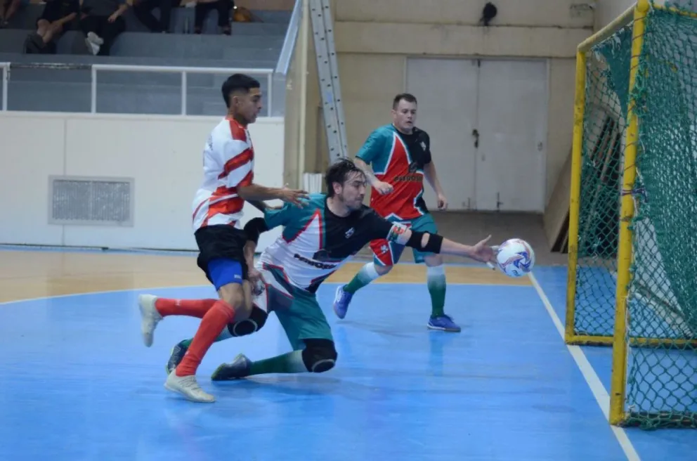 AESA imbatible y 70/30 sube
