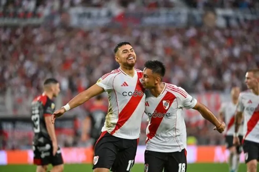 River recibe a San Lorenzo para acercarse a la Libertadores