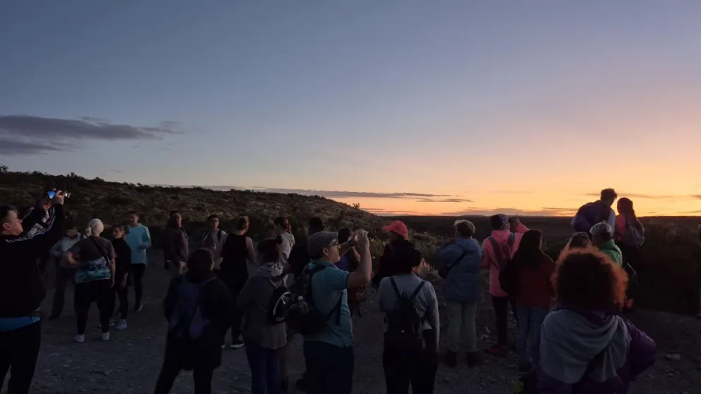 Edición especial del trekking bajo la luna unirá Comodoro y Rada Tilly
