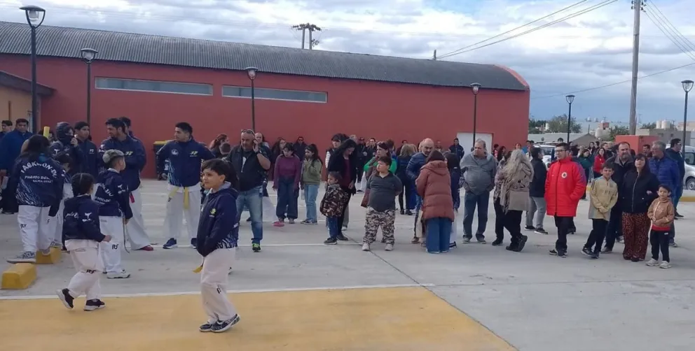 Se inauguró nuevo gimnasio en Puerto Deseado