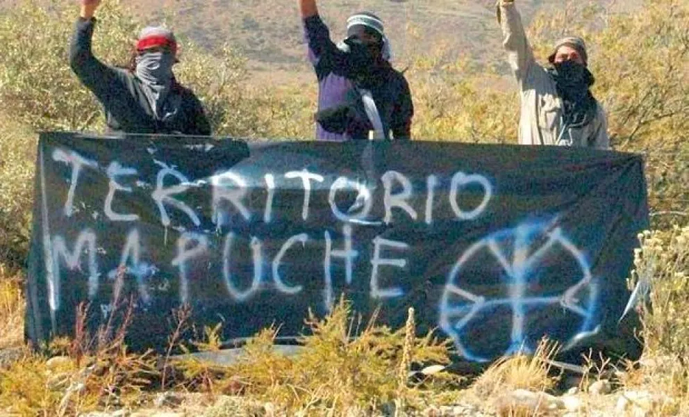 Emergencia en tierras indígenas: El Gobierno derogó un decreto clave y ahora está habilitado para desalojar
